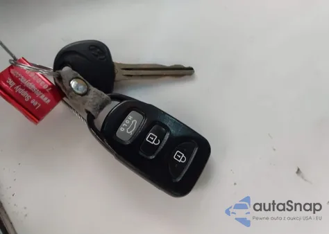 2011 Hyundai Elantra Gls (Ulsan Plant) из США, поврежденный, VIN KMHDH4AE2BU114150